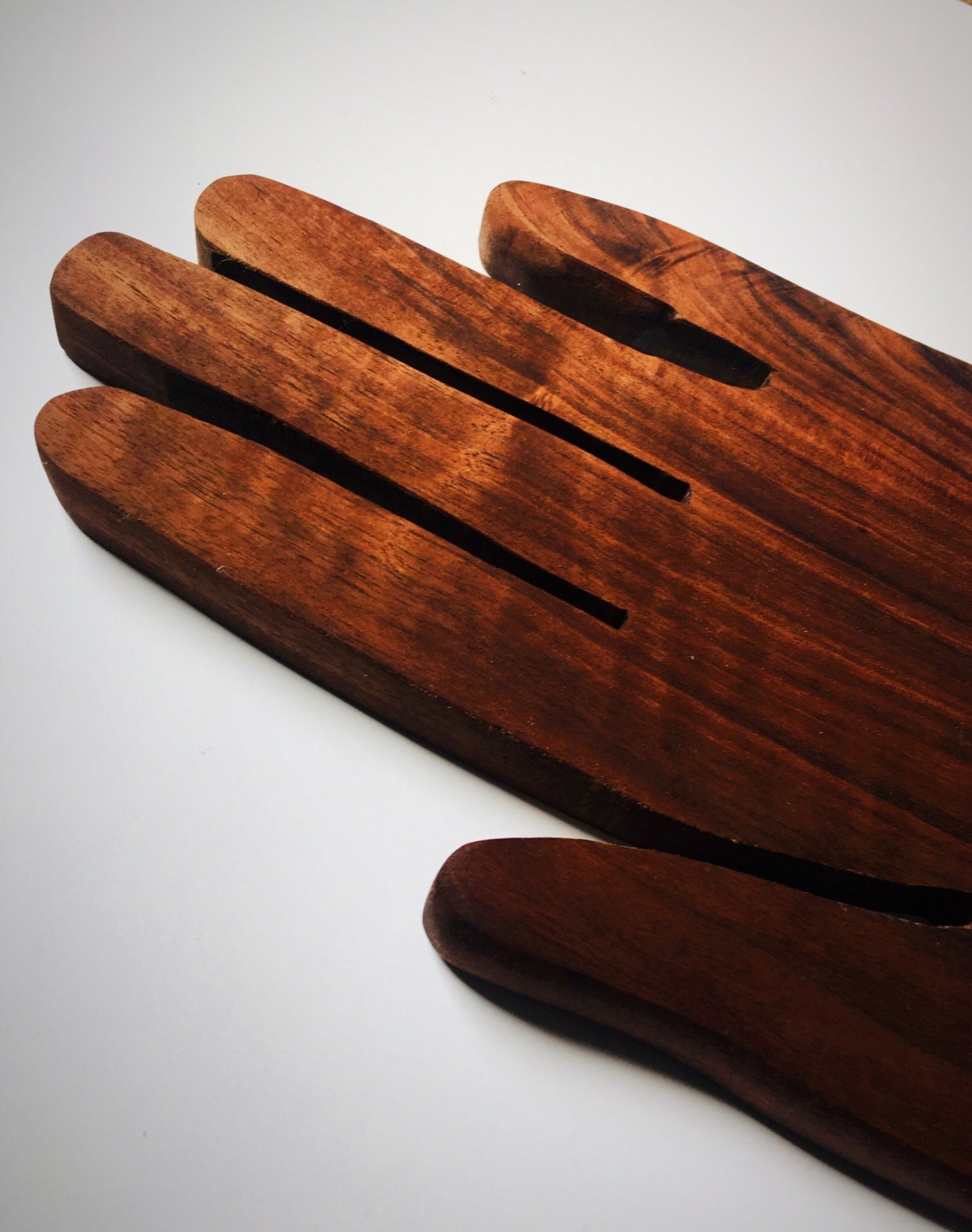Palm reader